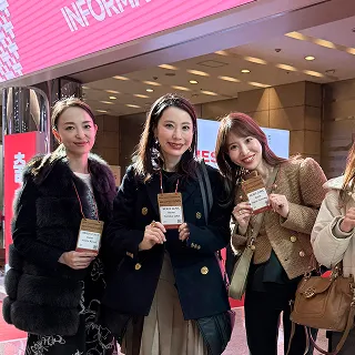 医師たちの写真